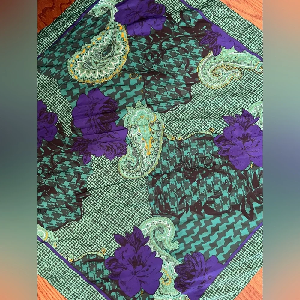 Christian Dior Autumn Green Hues Violet Floral Paisley Silk Scarf EUC